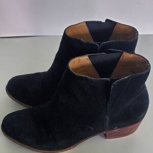 Lucky Brand Benissa Black Suede Booties Size 6.5